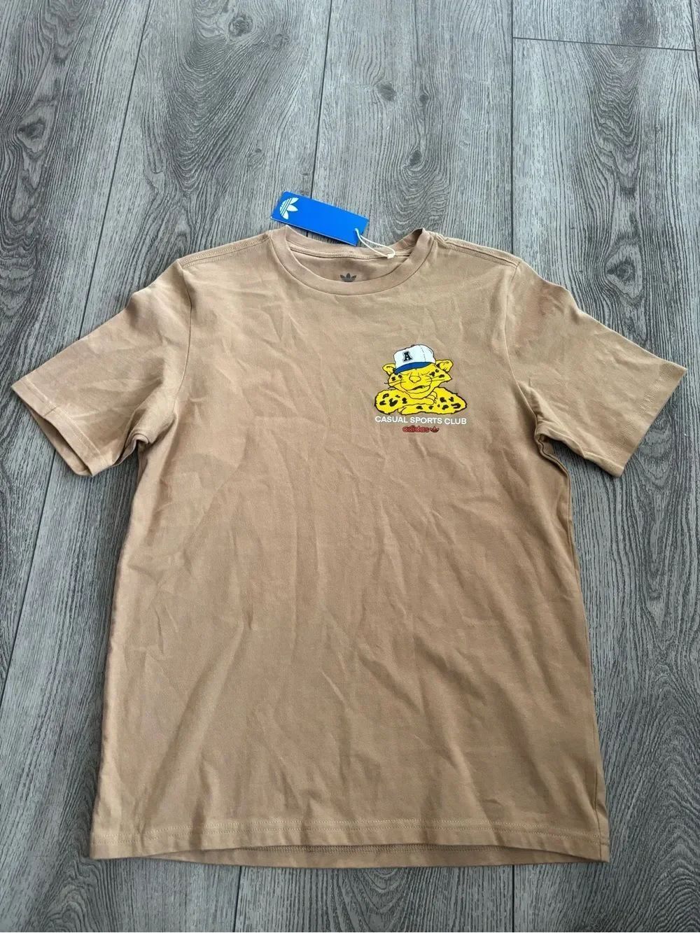 Adidas kids Casual Sports Club Tan Graphic T-Shirt